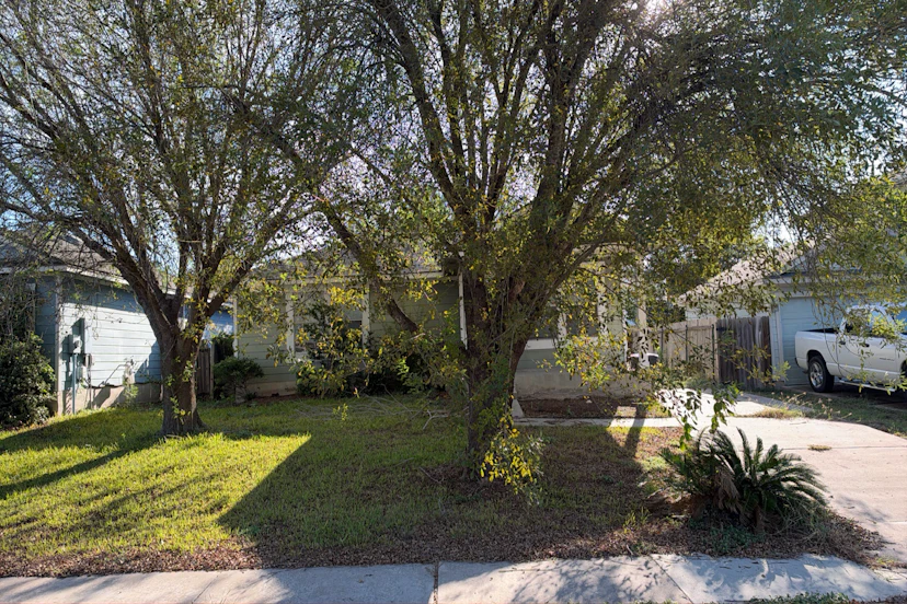 11825 Lima Dr