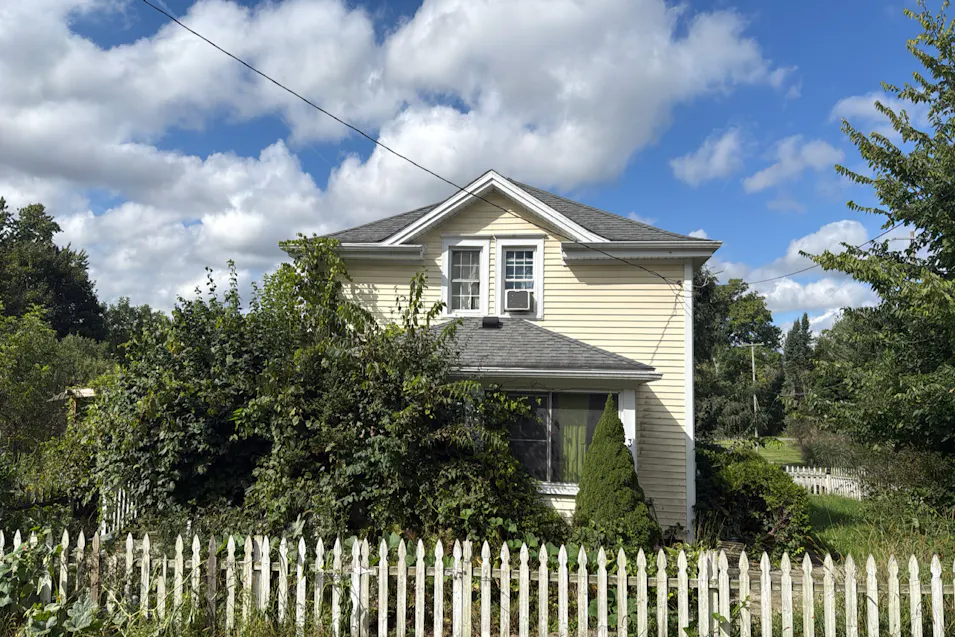 302 Palmer St Rives Junction, MI 49277, Jackson County