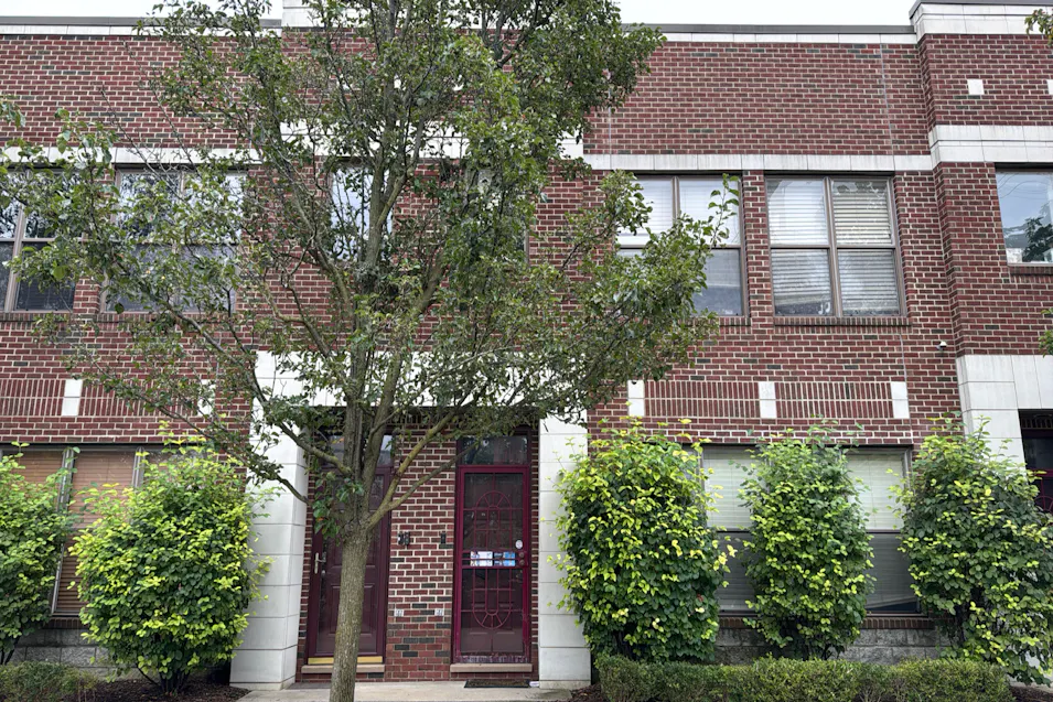 86 W Bethune St # 36 Detroit, MI 48202-2707, Wayne County