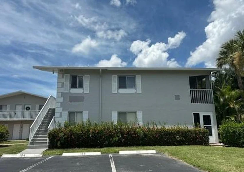 8071 Country Rd Unit 203