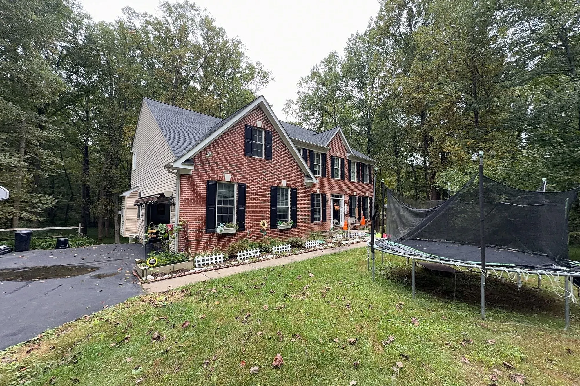 Conchita Dr, Ellicott City, MD 21042