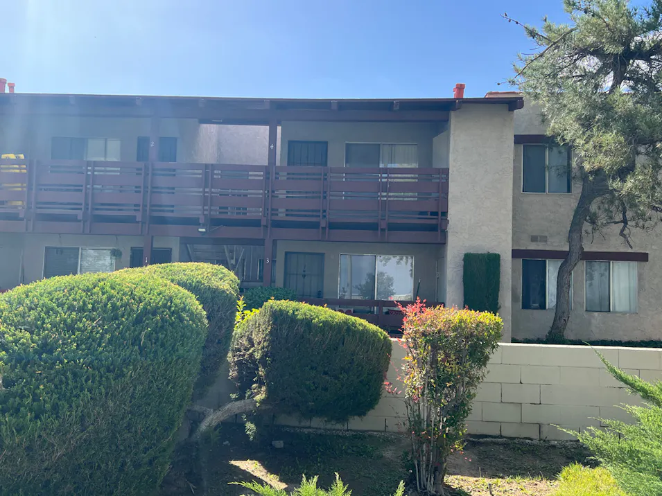 2040 W. Avenue J13 #3 Lancaster, CA 93536, Los Angeles County