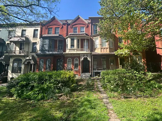 Mount Royal Ter, Baltimore, MD 21217 #1