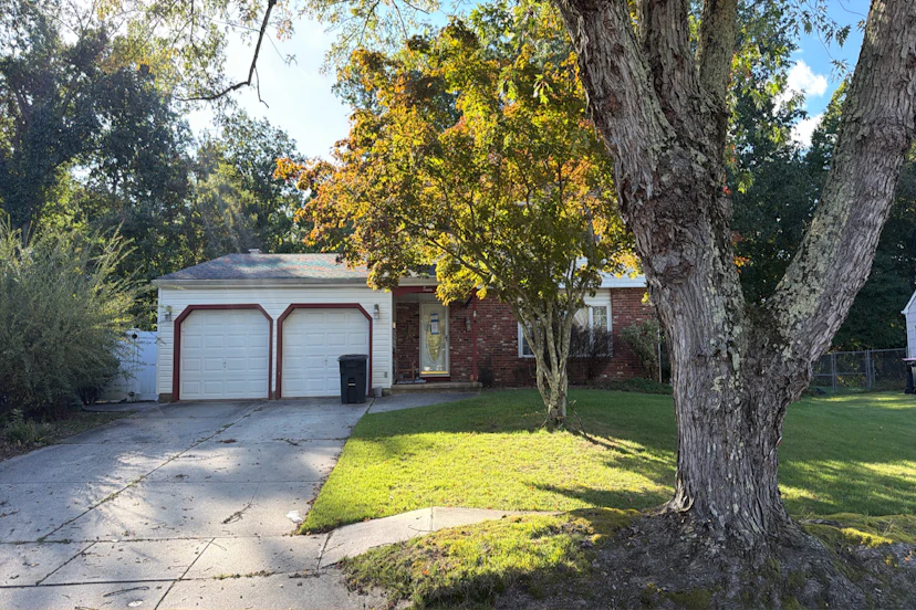 80 Lincoln Dr