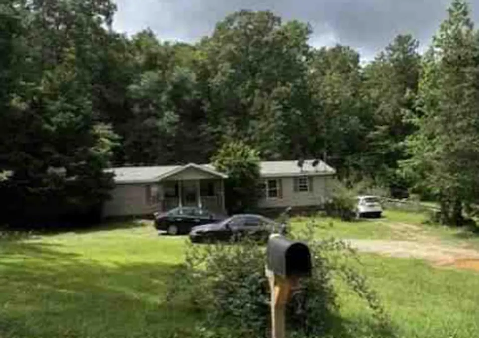 1072 Oak Forest Cir Lincoln, AL 35096, Talladega County