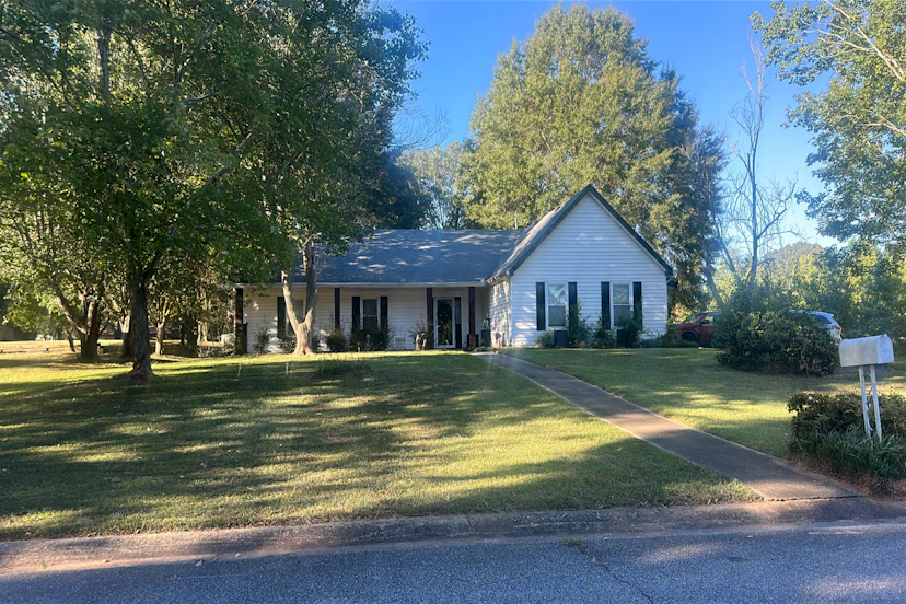 532 Sunnyhill Drive