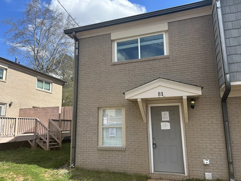 2604 Campbellton Rd B1