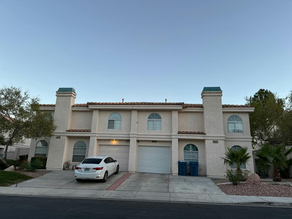 Dorinda Ave, Las Vegas, NV 89147
