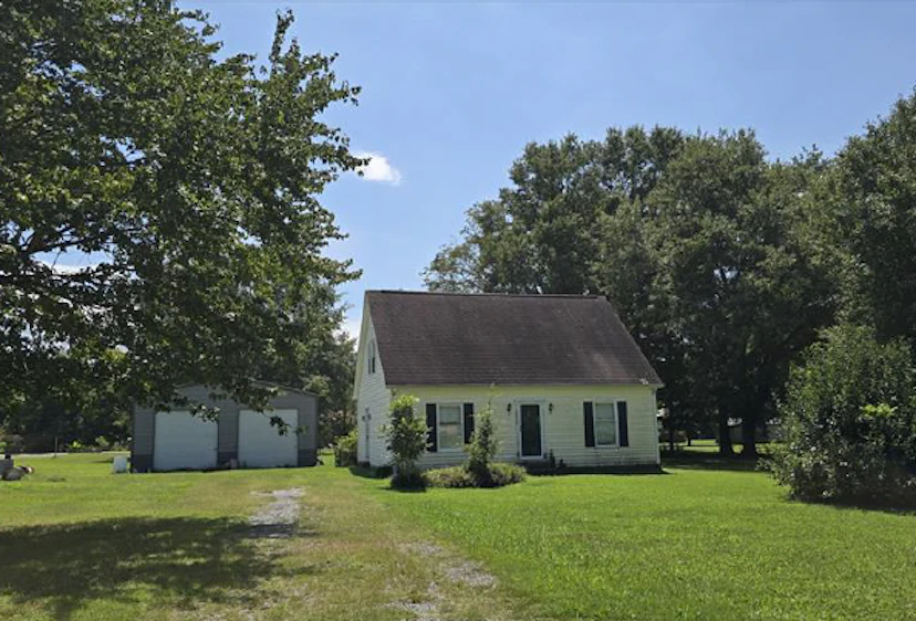 105 N Withrow Dr