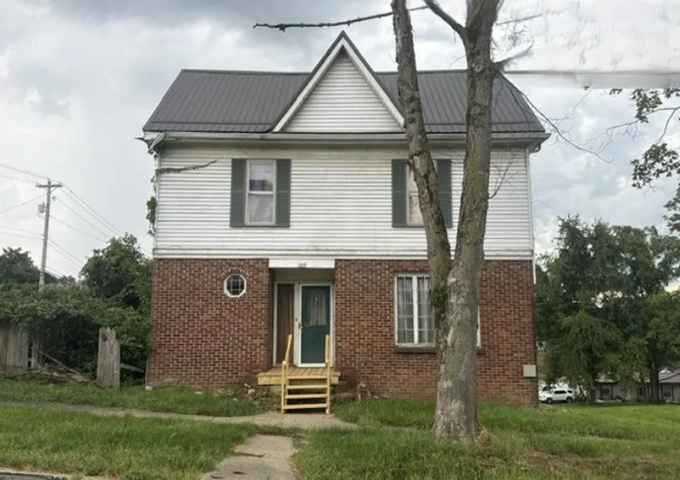 109 East North Street Cadiz, OH 43907, Harrison County