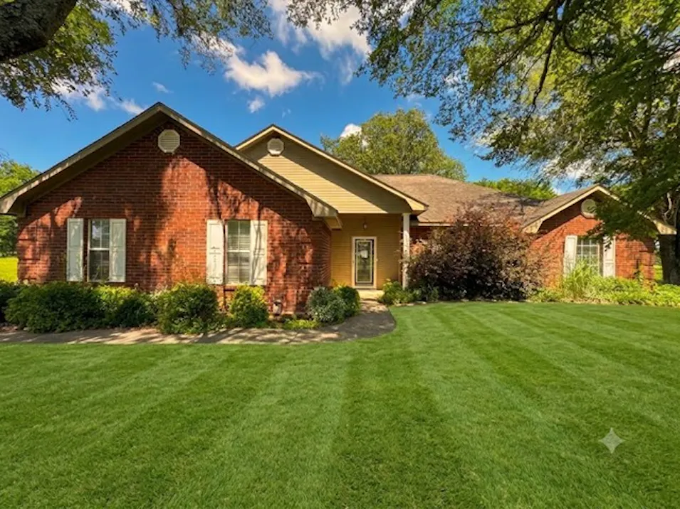 1075 N 4285 Rd Hugo, OK 74743, Choctaw County