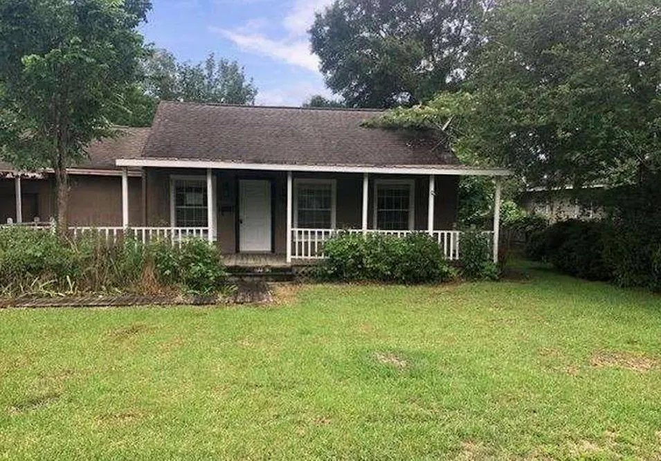 2295 Central Dr Beaumont, TX 77706, Jefferson County