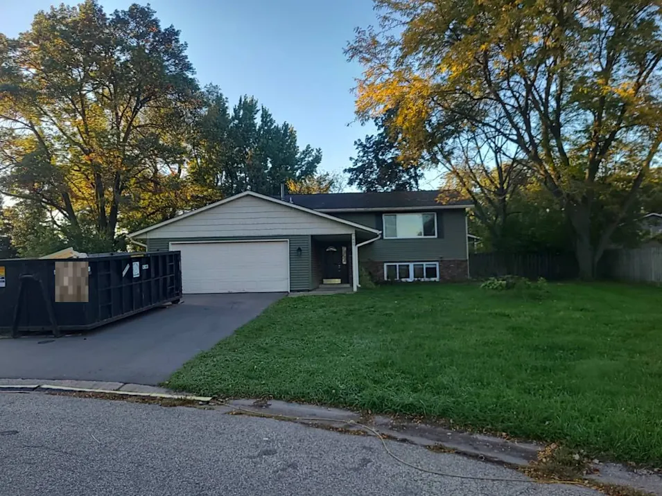 7449 25th Street Cir N Oakdale, MN 55128, Washington County