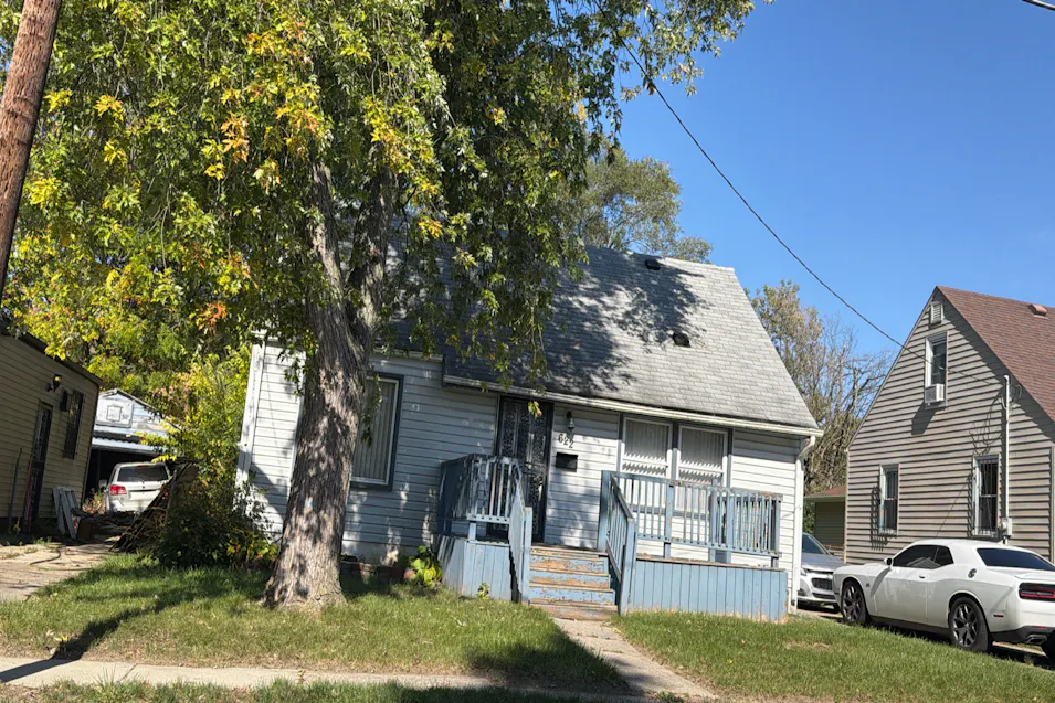 622 W Ruth Ave Flint, MI 48505, Genesee County