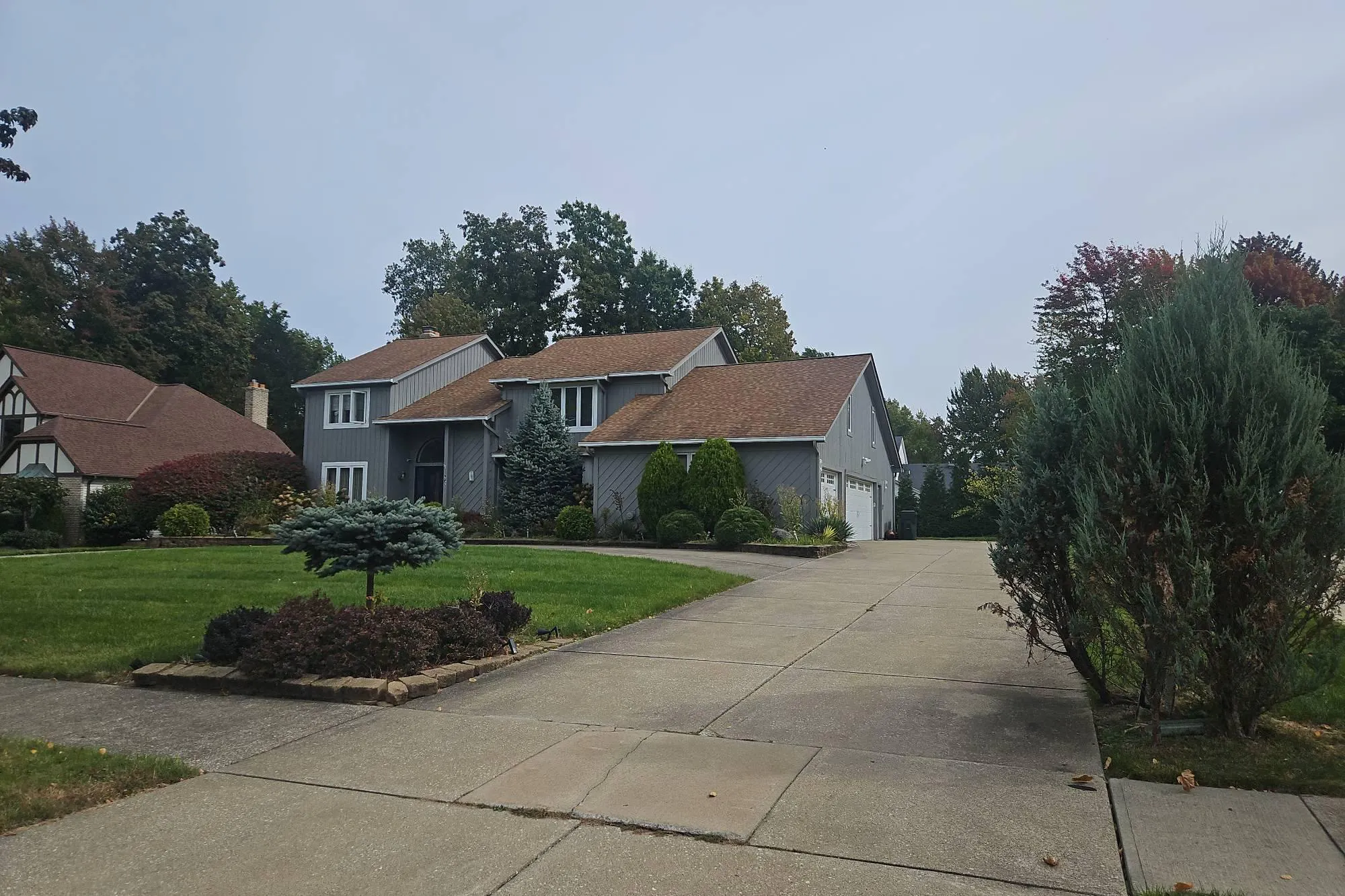 Lassiter Dr, Cleveland, OH 44143 #1