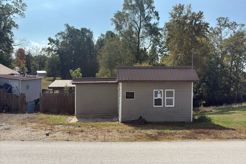 1031 Speck Ridge Rd Elk Horn, KY 42733, Taylor County