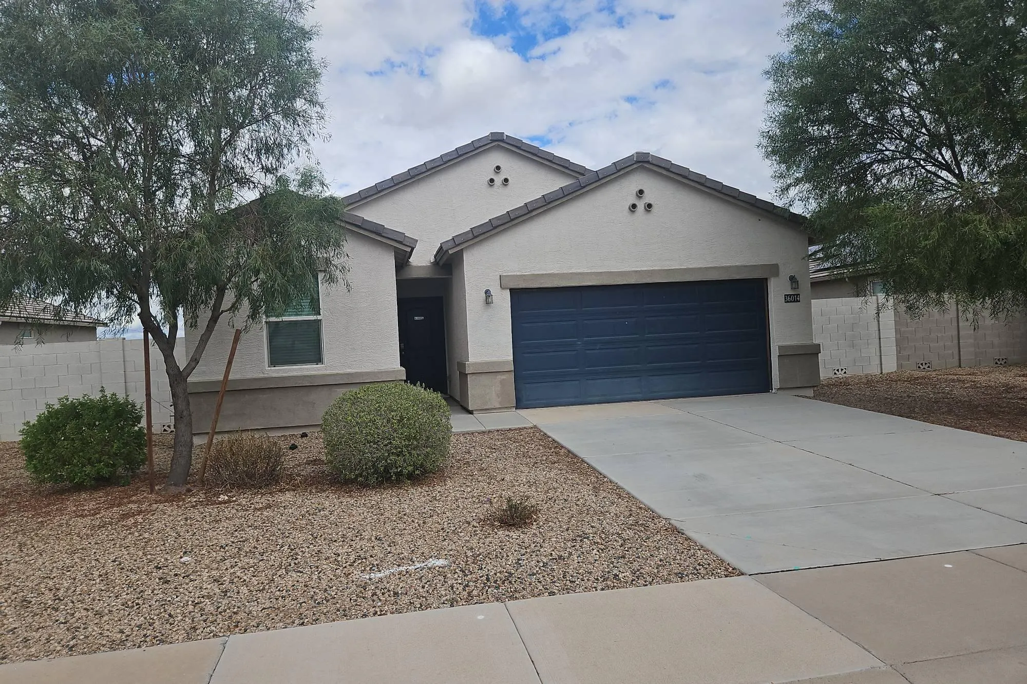 Madrid Ave, Maricopa, AZ 85138