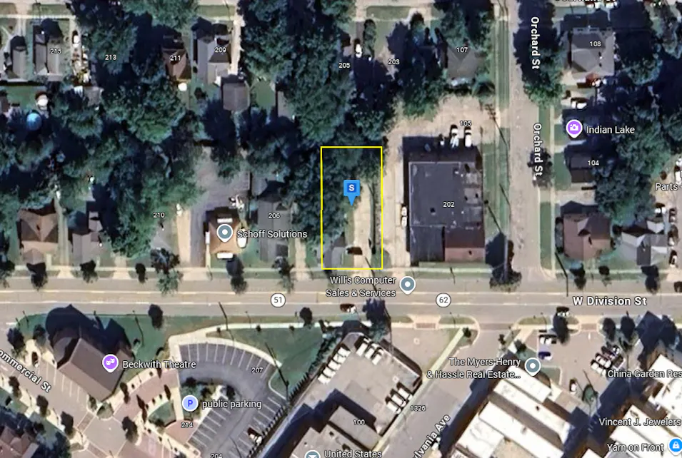 206 W Division St Dowagiac, MI 49047, Cass County