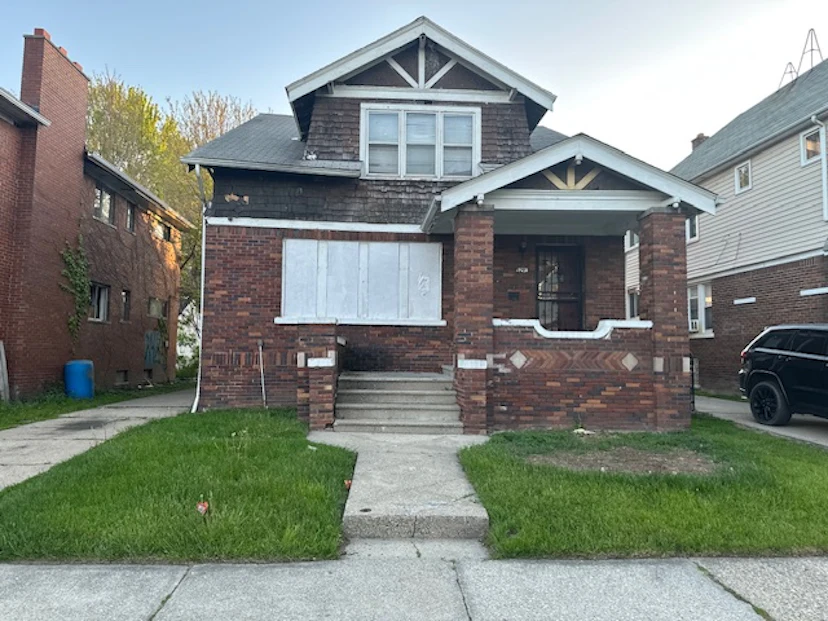 5291 Lakewood St