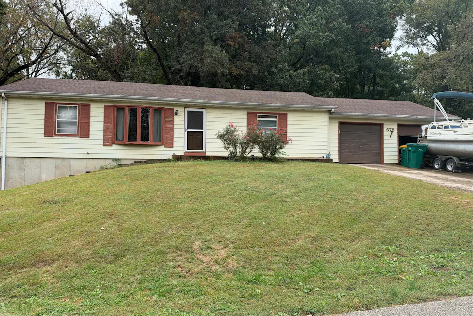678 Glenwood Dr Pevely, MO 63070, Jefferson County