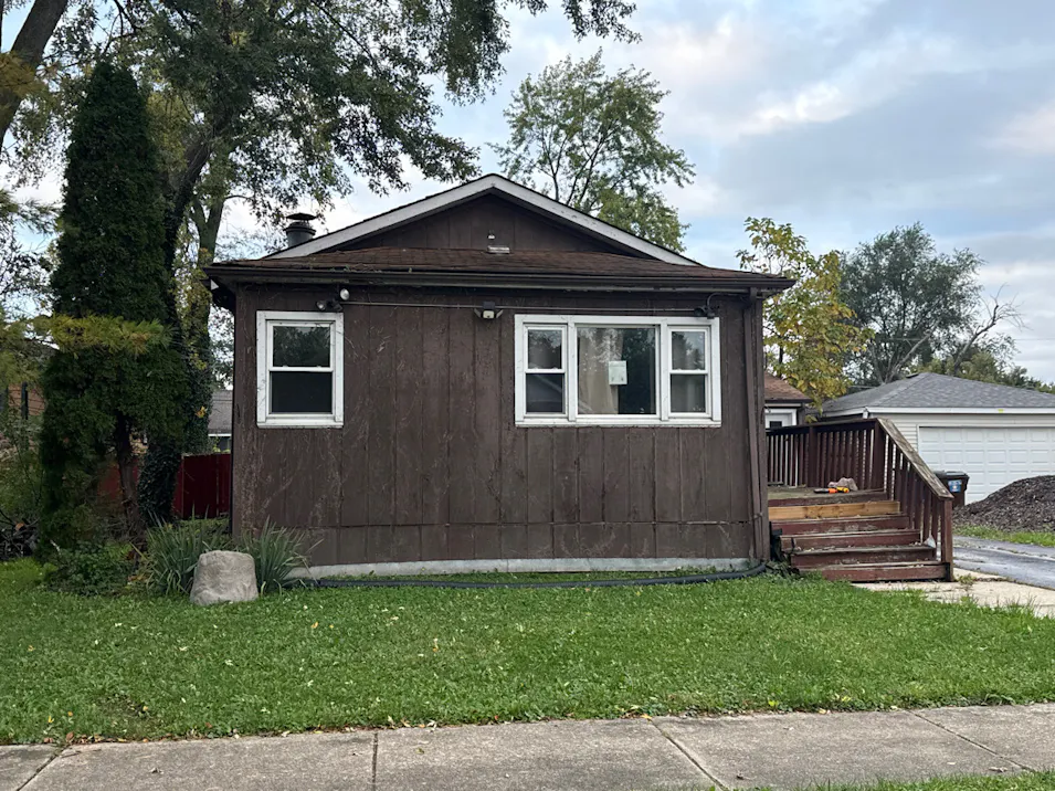 14934 Lawndale Avenue Midlothian, IL 60445, Cook County