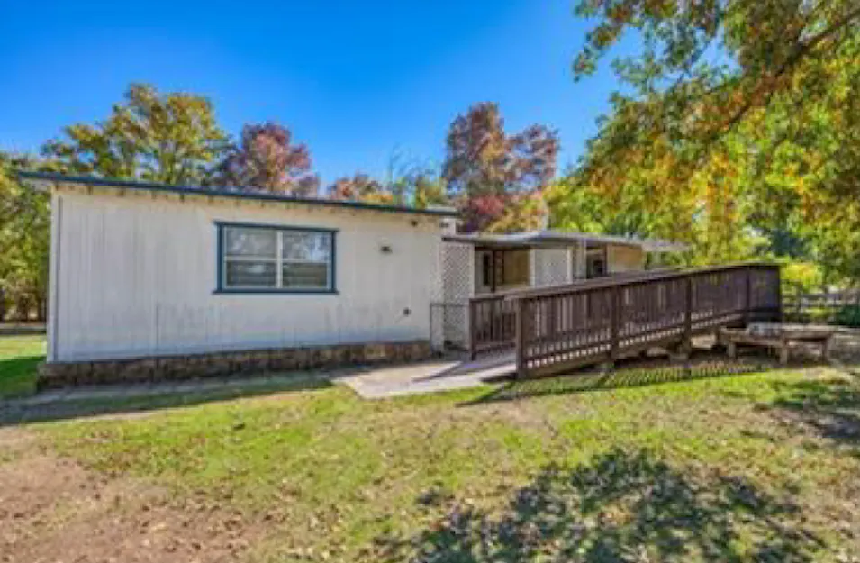 13690 Eastlake Dr Clearlake, CA 95422, Lake County