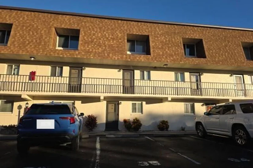 144 South Halifax Avenue 35