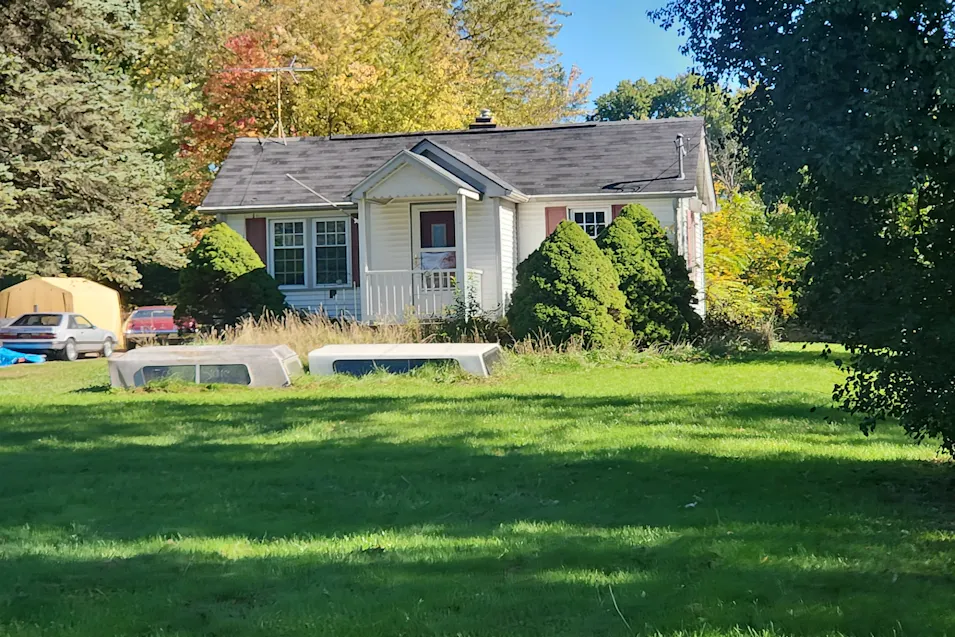 1397 Marylestone St Waterford, MI 48327, Oakland County