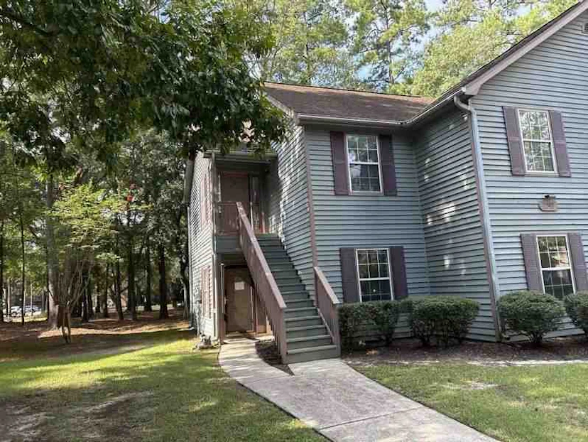 7945 Parklane Ct Apt A