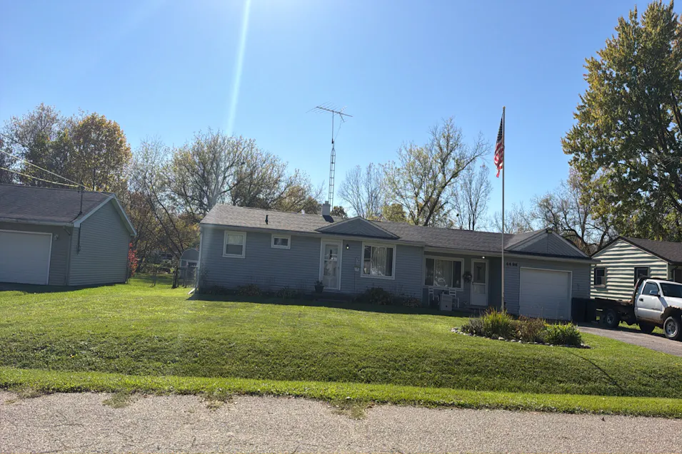4496 Marlborough Dr Flint, MI 48506, Genesee County
