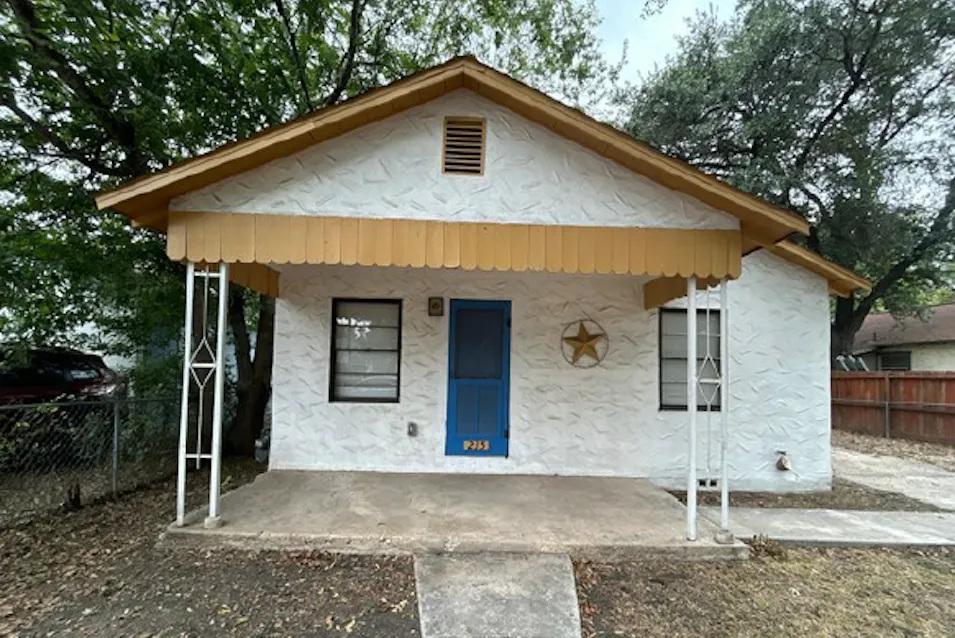 235 Benita St San Antonio, TX 78210, Bexar County