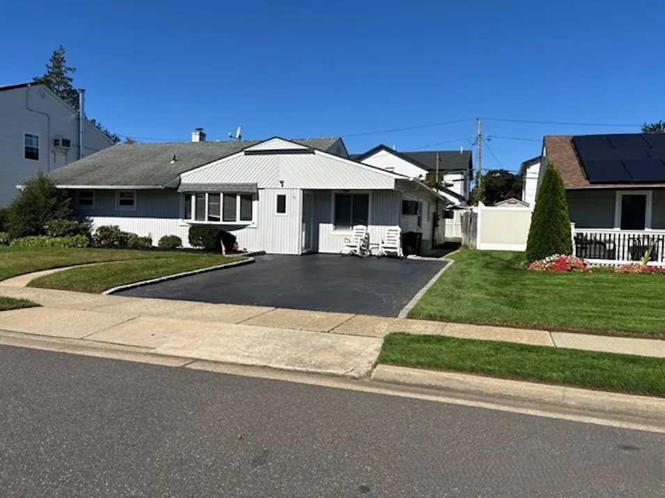 17 Wilson Lane Bethpage, NY 11714, Nassau County