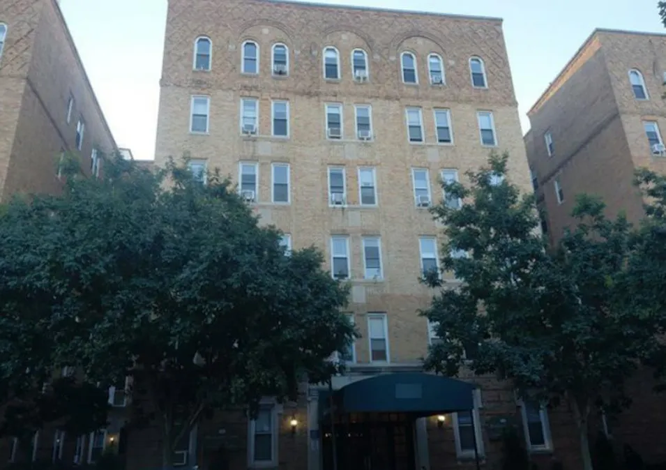6735 Ridge Blvd 5f Brooklyn, NY 11220, Kings County