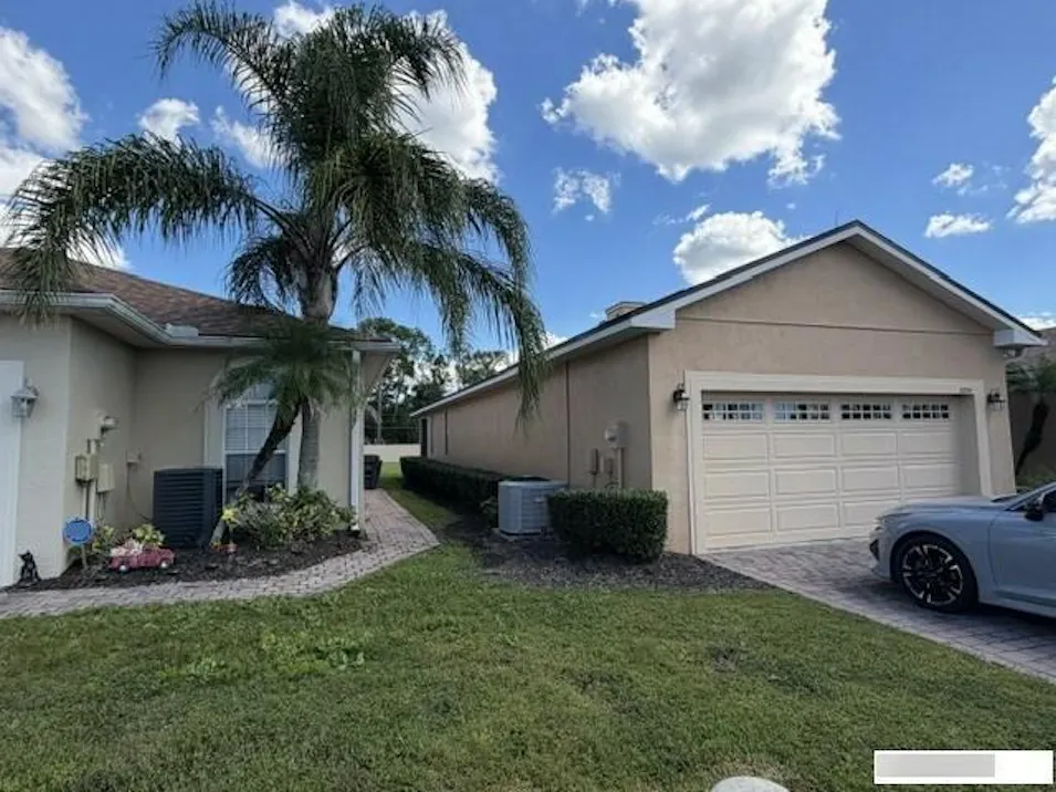 1224 Vienna Square Dr Winter Haven, FL 33884, Polk County