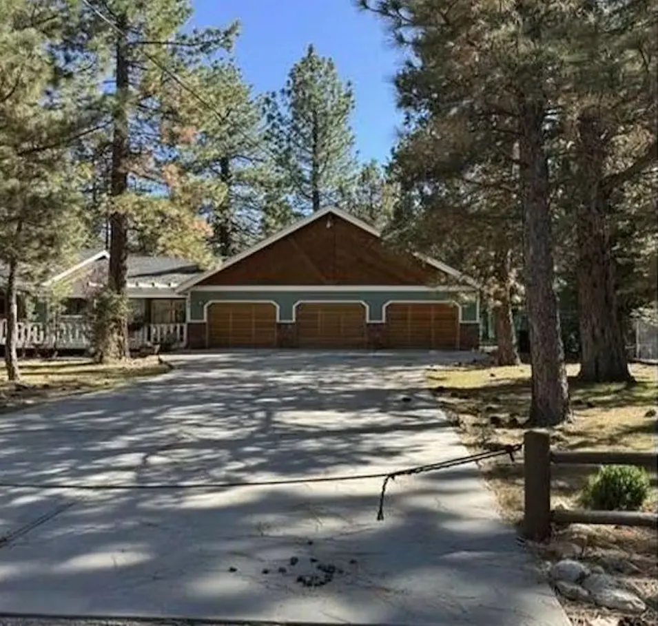 2474 Oak Ln Big Bear City, CA 92314, San Bernardino County