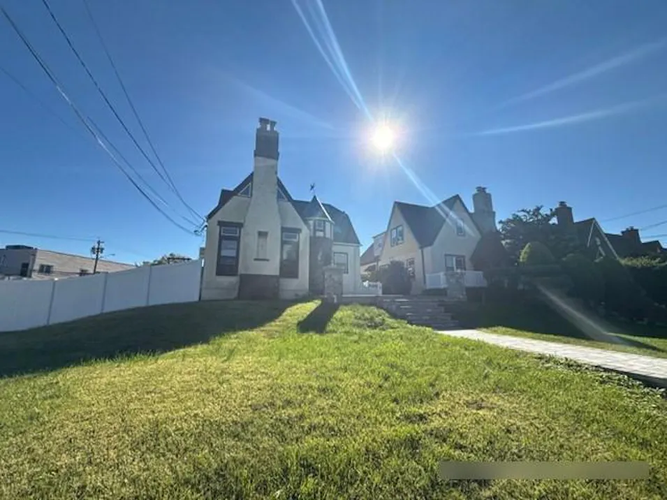 153 Main St East Rockaway, NY 11518, Nassau County