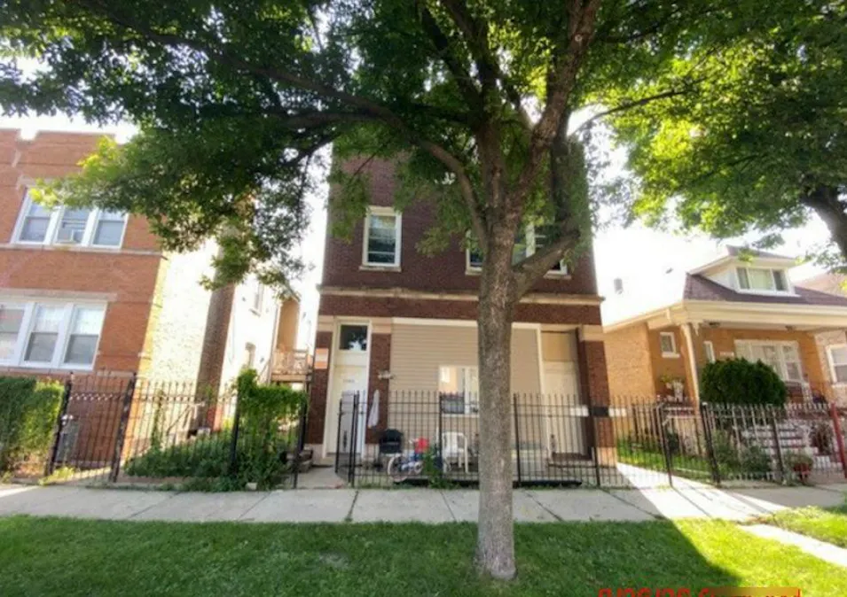 5303 S Washtenaw Ave Chicago, IL 60632, Cook County