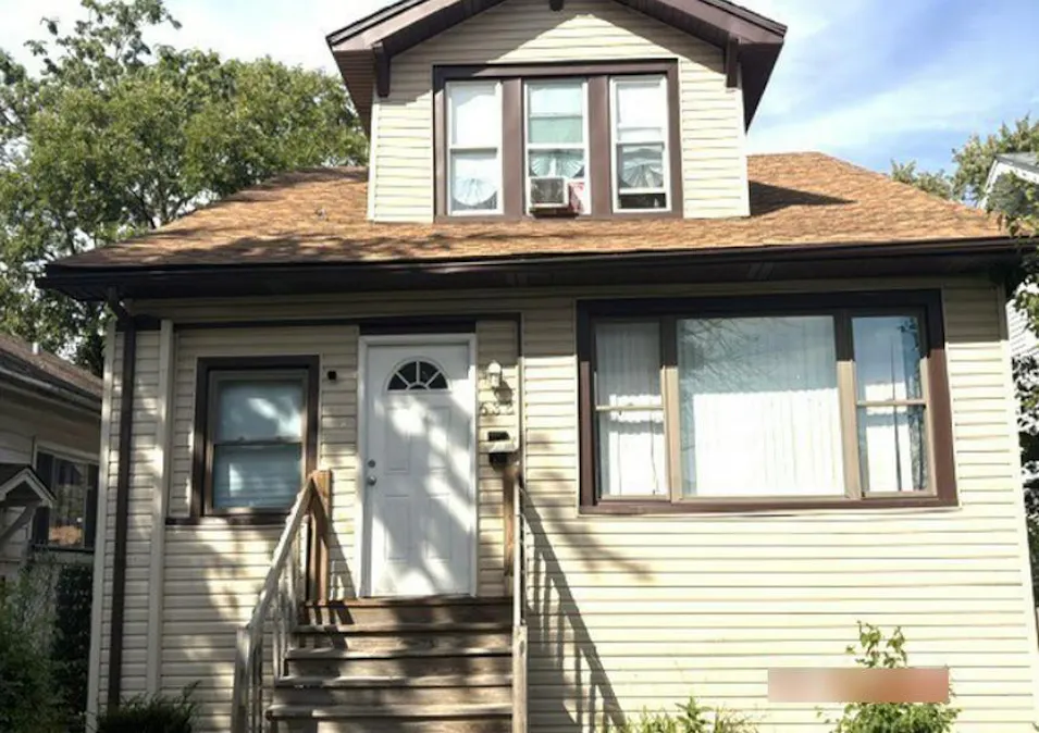 638 W 111th St Chicago, IL 60628, Cook County