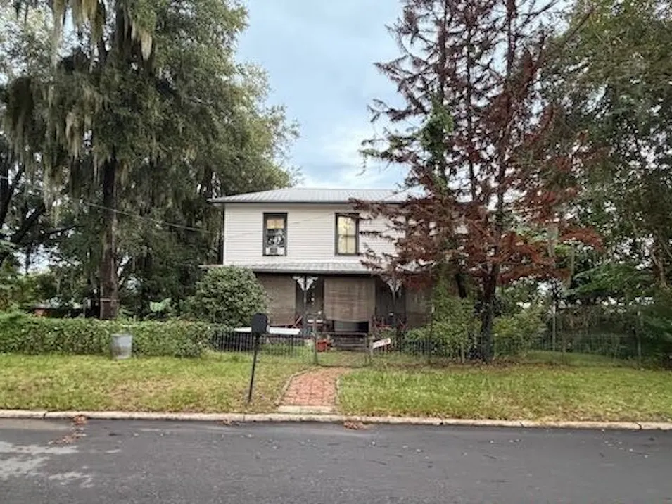 20 N Prospect St Crescent City, FL 32112, Putnam County