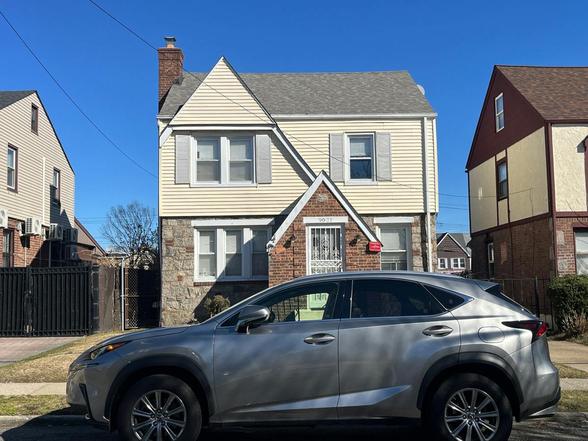 219th St, Queens Village, NY 11428