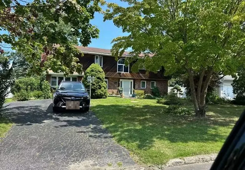 223 Sherry St East Islip, NY 11730, Suffolk County