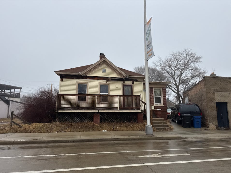 1339 Douglas Ave Racine, WI 53402, Racine County