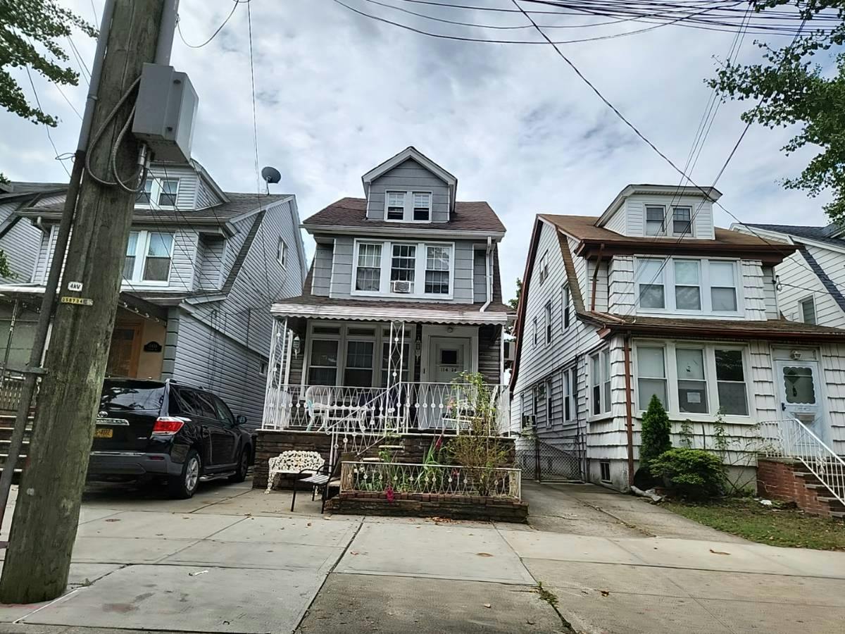 Sutter Ave, South Ozone Park, NY 11420