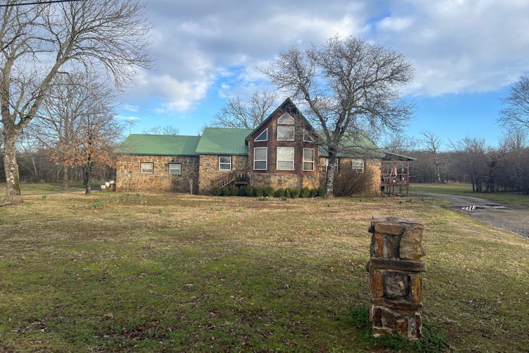 18184 W Levi Mountain Rd Park Hill, OK 74451, Cherokee County