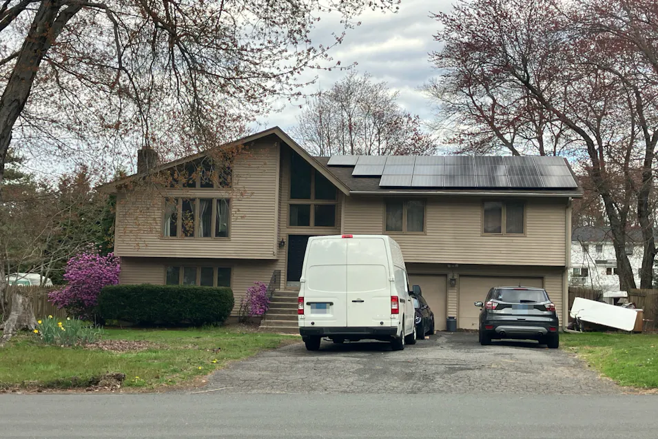 87 Harvest Ln Windsor, CT 06095, Hartford County