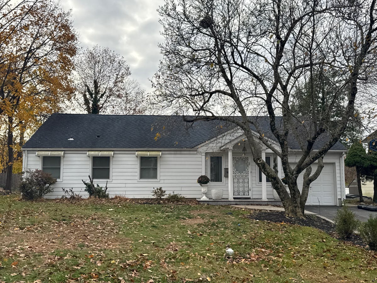 10 REDWOOD Rd  