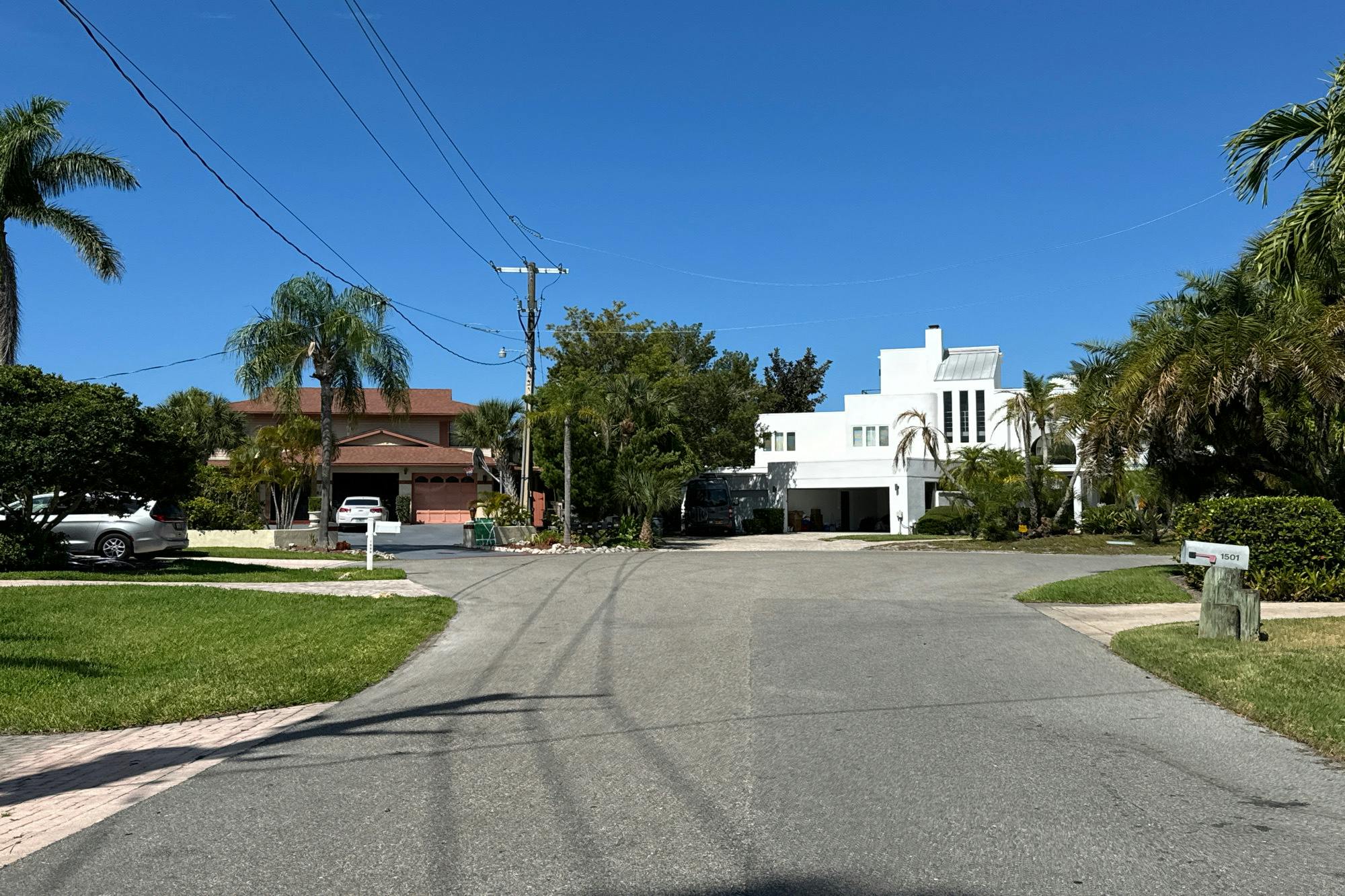 Ridgewood Ln, Sarasota, FL 34231