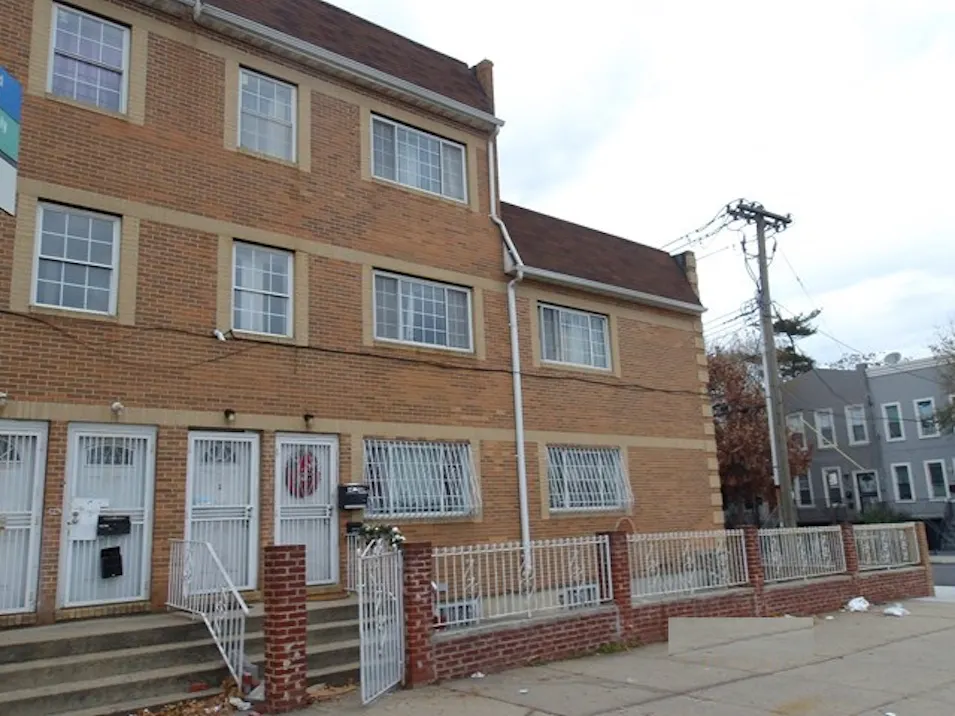 2461 Linden Blvd Brooklyn, NY 11208, Kings County