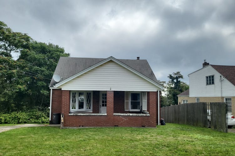 186 Central Avenue North Versailles, PA 15137, Allegheny County