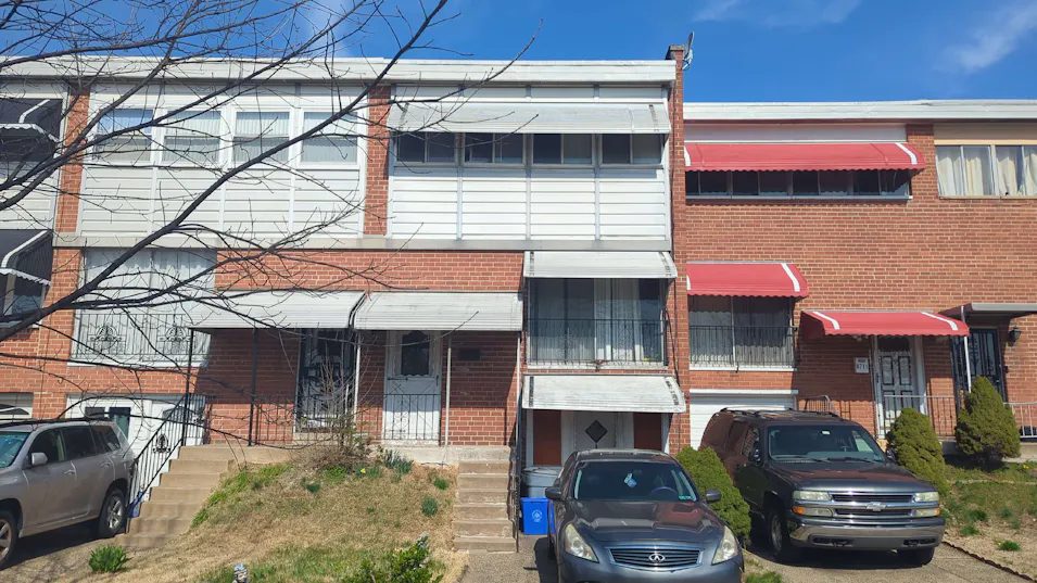 6713 Lindbergh Boulevard Philadelphia, PA 19142, Philadelphia County